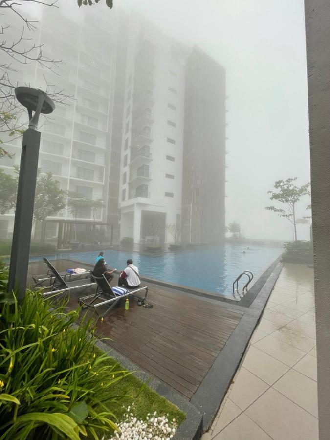 Kaw Supreme Theme Wifi Luxury 7 Pax Genting Pool & Mountain View Cuti Genting Homestay Midhills Genting Highlands Extérieur photo