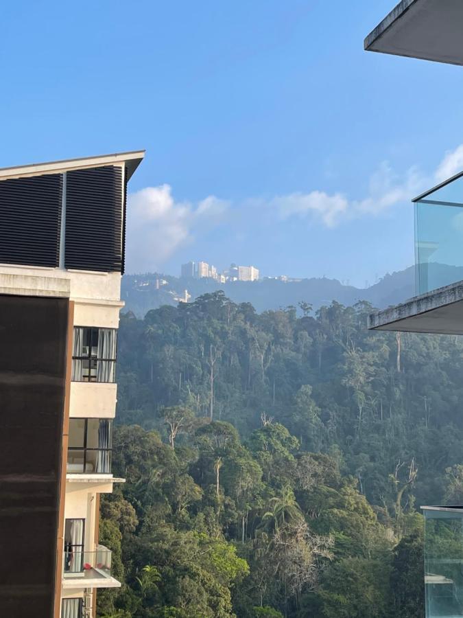 Kaw Supreme Theme Wifi Luxury 7 Pax Genting Pool & Mountain View Cuti Genting Homestay Midhills Genting Highlands Extérieur photo